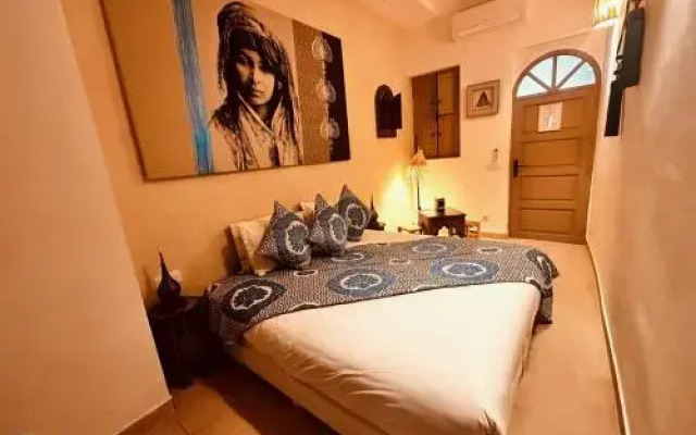 Riad Dollar Des Sables