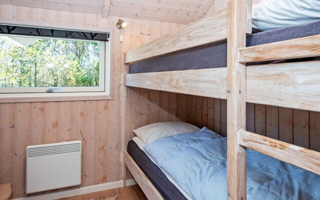 6 Person Holiday Home in Hemmet