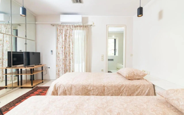Sunlight House - Palatial Fully Equipped Apartment Near The Sea