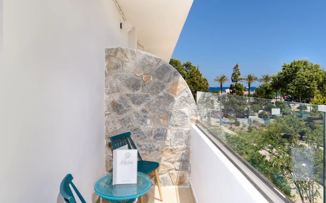Mylos Luxury Escape - Adults Only