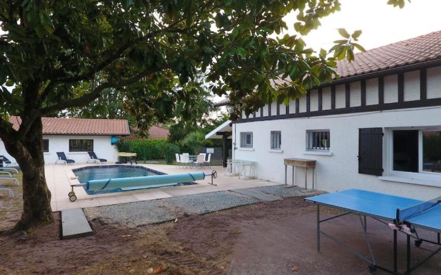 Villa de 6 chambres avec piscine privee jardin clos et wifi a Sainte Eulalie en Born