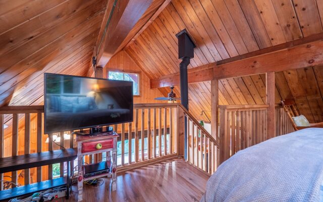 The Tree House Cottage