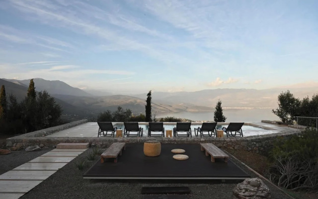 Rosmarino Villa Galaxidi