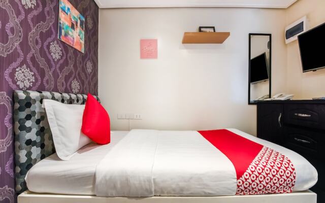 Sunset View Ridge Residences by OYO Rooms