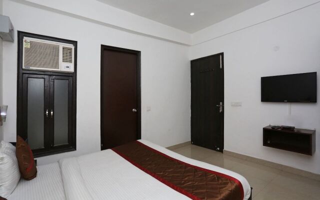 OYO 6540 Tirupati Residency