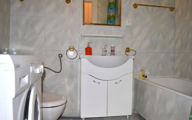 Central Boulevard Apartment