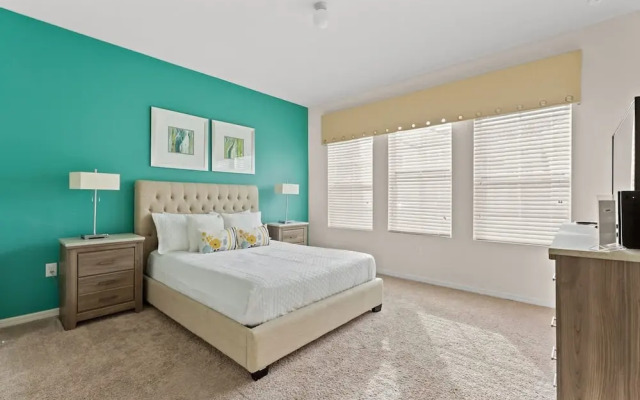 Private Pool at Solterra 4BR Townhome