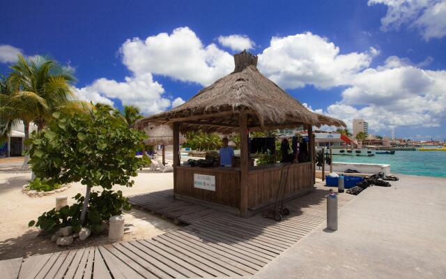 Casa del Mar Cozumel Hotel & Dive Resort