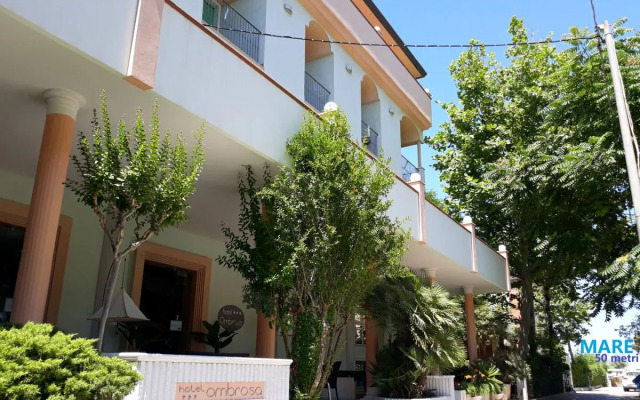 Hotel Ombrosa