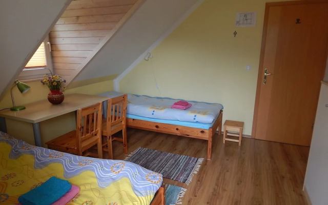 Sunny Holiday House B&B