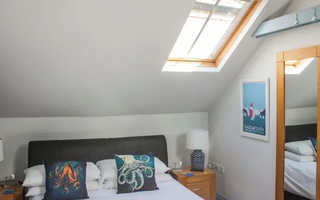 6 The Sail Loft