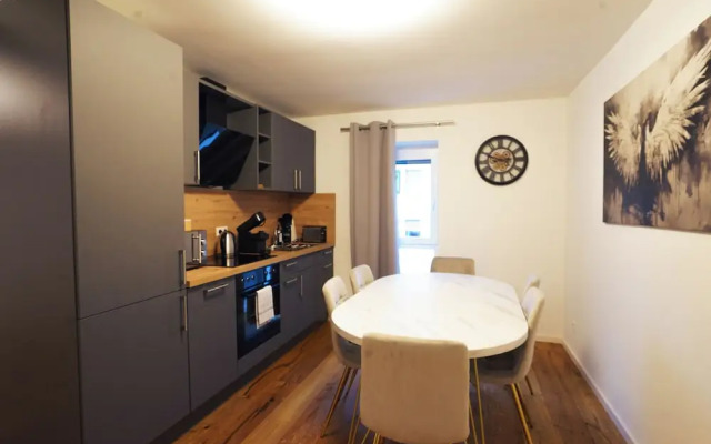 KC Hostings - Prestige Apartments