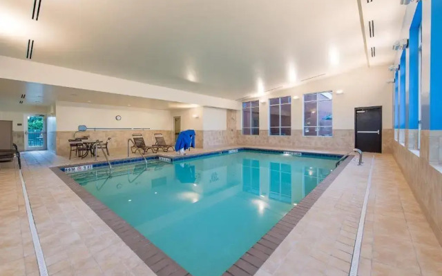 Hyatt Place Charleston Airport/Convention Center