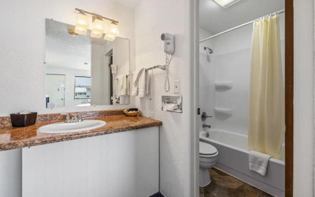 Knights Inn & Suites Sturgis