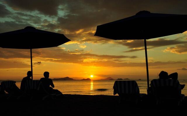 Puri Sari Beach Hotel
