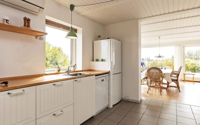 8 Person Holiday Home in Ebberup