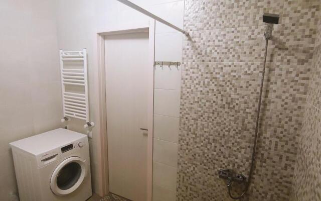 90 Titsian Tabidze Street