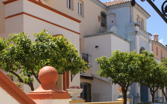 Apartamentos Puerto Sherry