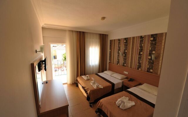 Taner Otel