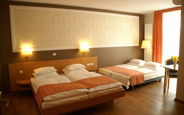 Hotel Classic