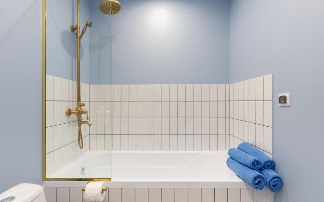 Апартаменты на улице Малая Митрофаньевская 8 корпус 1