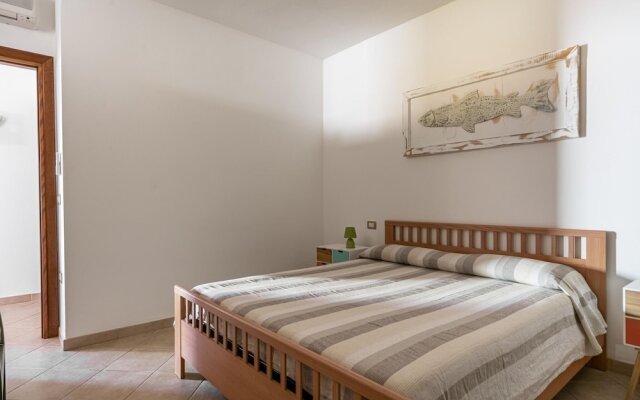 Comfortable Holiday Home in Lu Bagnu Near Seabeach