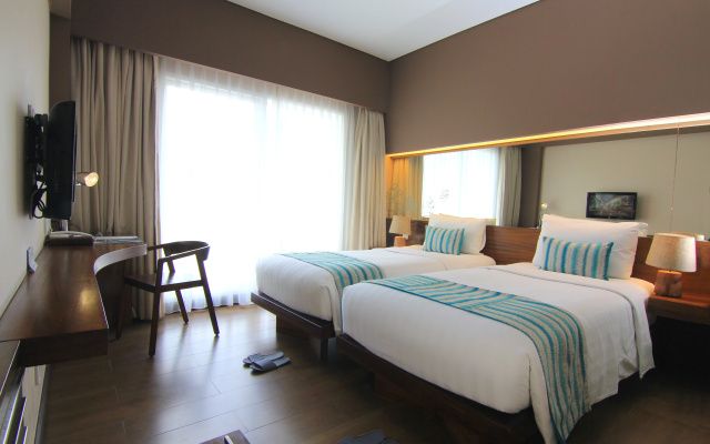 Grand Ixora Kuta Resort – Guest Rooms – Bali