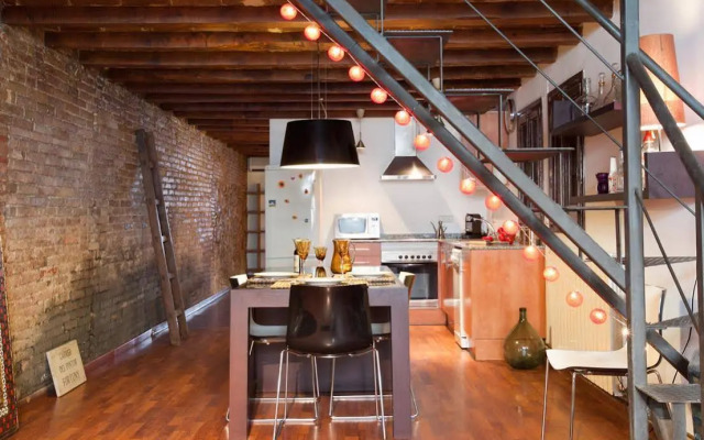 Click&Flat Sagrada Familia Apartments