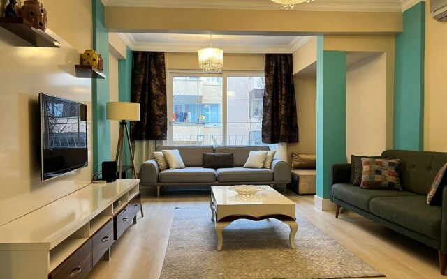 Modern Apartment Near Osmanbey Metro Station