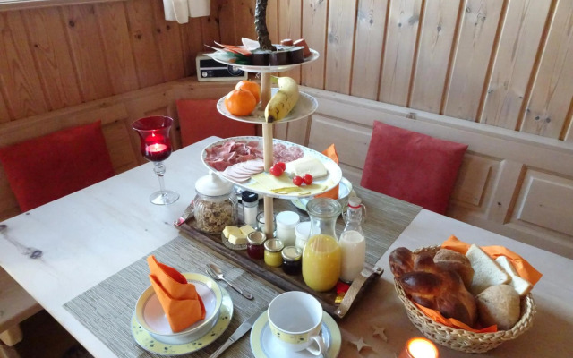 Chesa Sper l'Ovel Brail