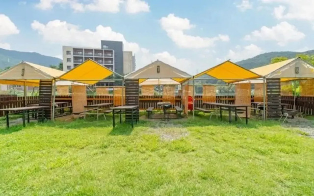 Pocheon Treasure Island Pension