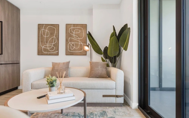 Luxury Condos Near Miami Beach