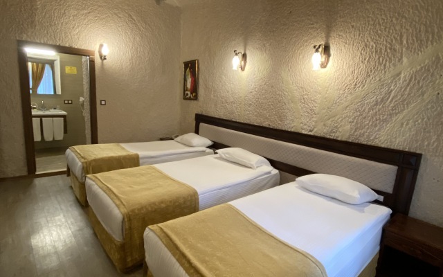 Burcu Kaya Hotel