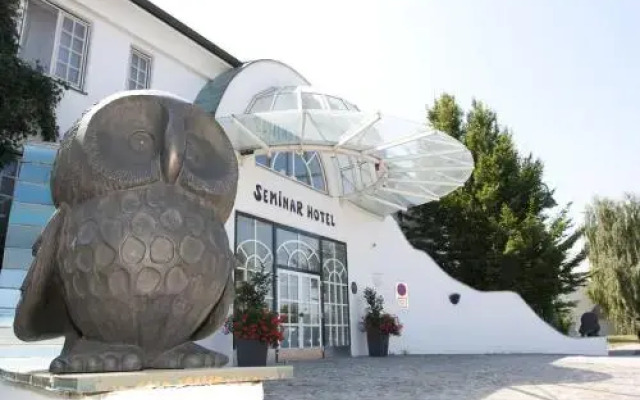 Seminarhotel Göttlesbrunn