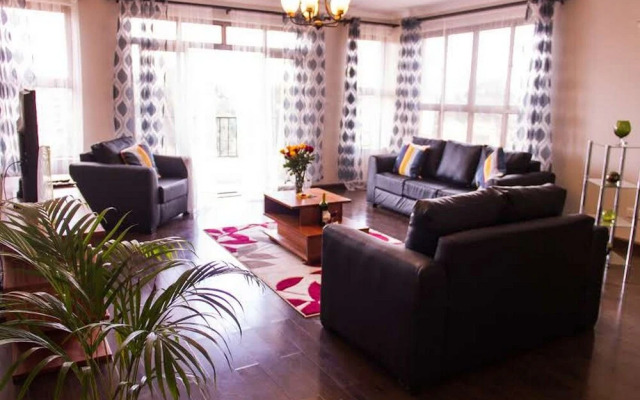 Huku Qwetu C5 City Breeze Apartment