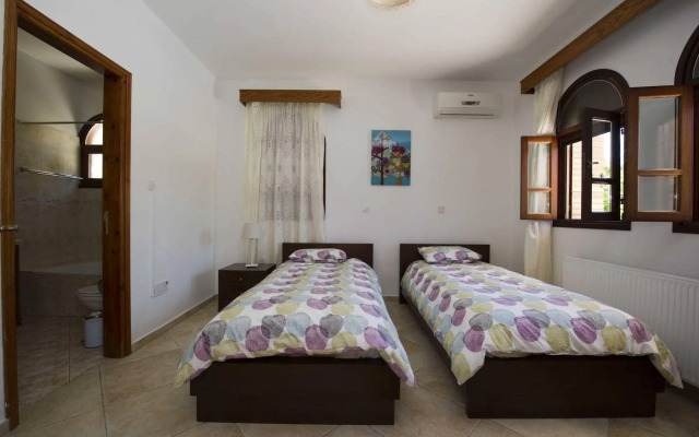Constantinos Villa