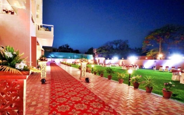Genx Crescent Lucknow