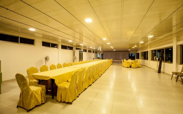 Fantasy Hotel & Resort