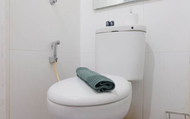 Edgy 2Br Apartment At Gateway Ahmad Yani Cicadas