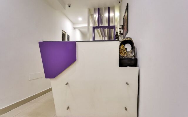 Oyo 60737 Hotel Purple Residency