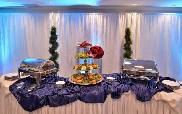 Holiday Inn Express & Suites Loma Linda- San Bernardino S by IHG