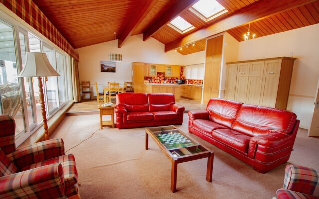 Loch Rannoch Highland Club