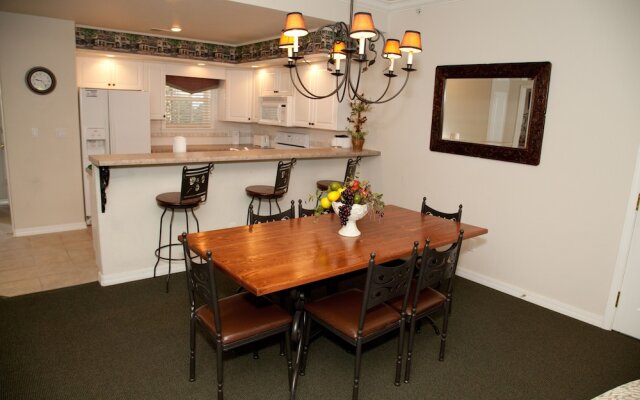 French Quarter Resort