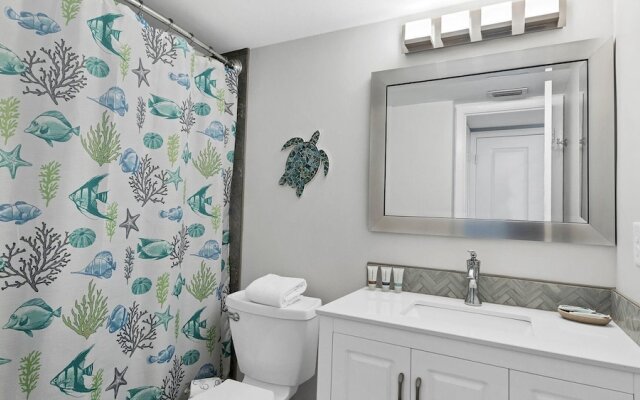 6415 Midnight Pass Road Unit 606