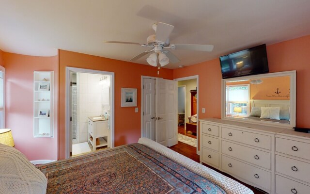 Carried Away 4 Bedroom Home