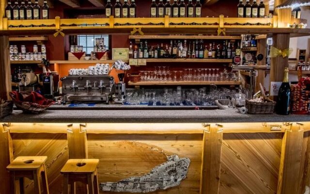 Le Petit Fenestrelle