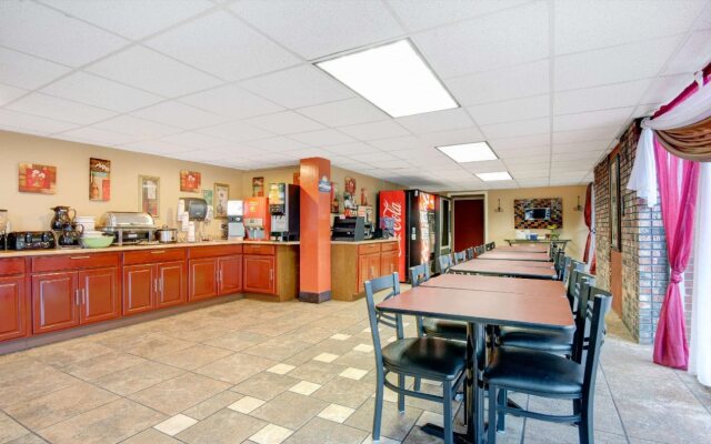 Days Inn Stadium Kansas City