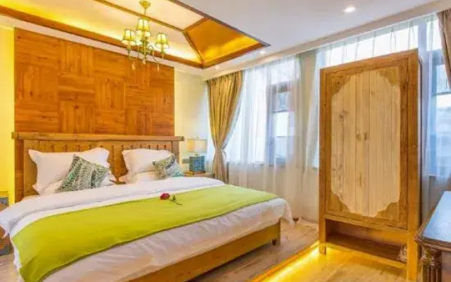 Sanya Light and Shadow Year-round Travel Rental (Yalong Bay Tropical Paradise Forest Park)