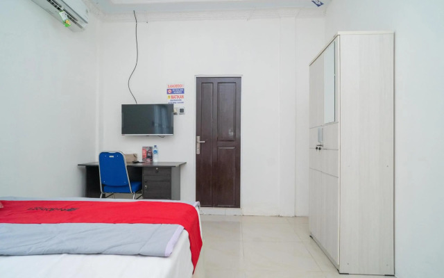 RedDoorz Syariah near Citraland Banjarmasin