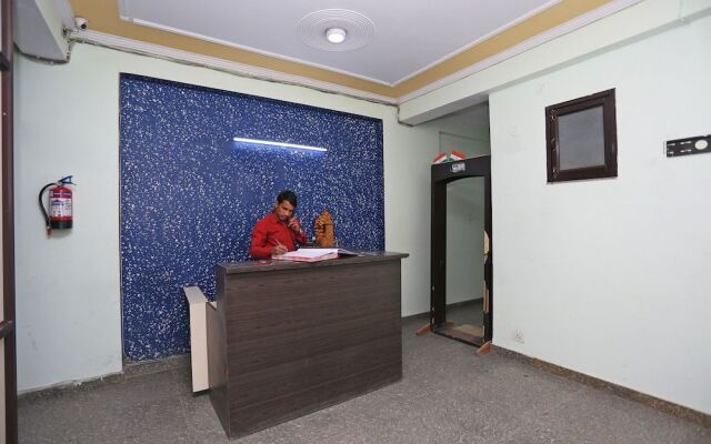 OYO 35827 Airport Palace